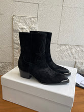 China Replica Celine Women Shoes 150usd Only